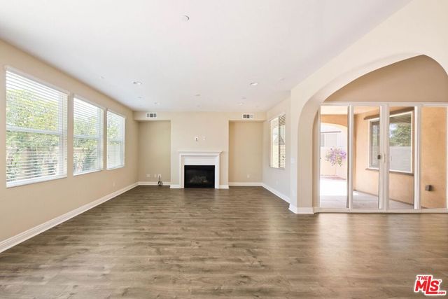 5929 Spelthorne Lane, Los Angeles, CA 90034