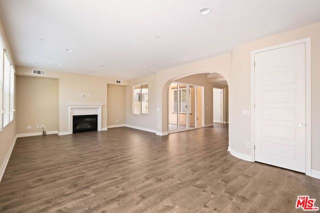 5929 Spelthorne Lane, Los Angeles, CA 90034