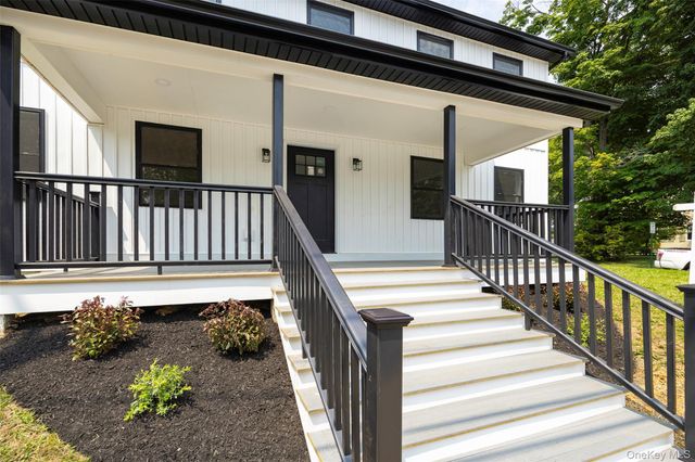 7441 S Broadway, Red Hook, NY 12571