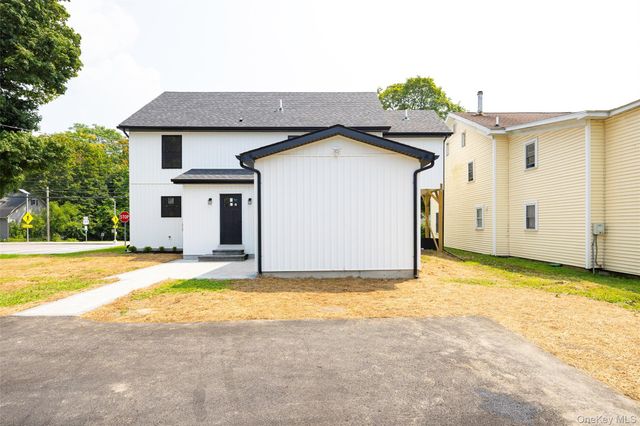 7441 S Broadway, Red Hook, NY 12571