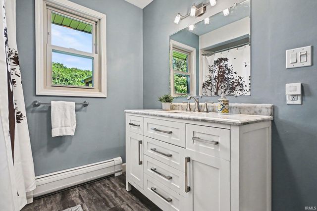 2910 Greenleaf Boulevard, Elkhart, IN 46514