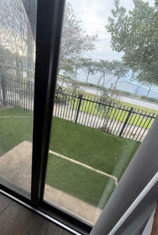 1040 NW 33rd Ct 1040, Pompano Beach, FL 33064