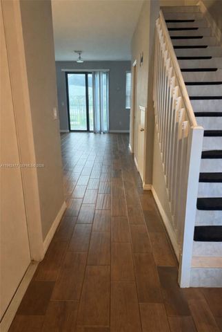 1040 NW 33rd Ct 1040, Pompano Beach, FL 33064