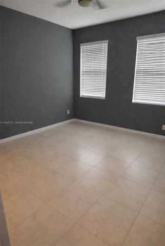 1040 NW 33rd Ct 1040, Pompano Beach, FL 33064