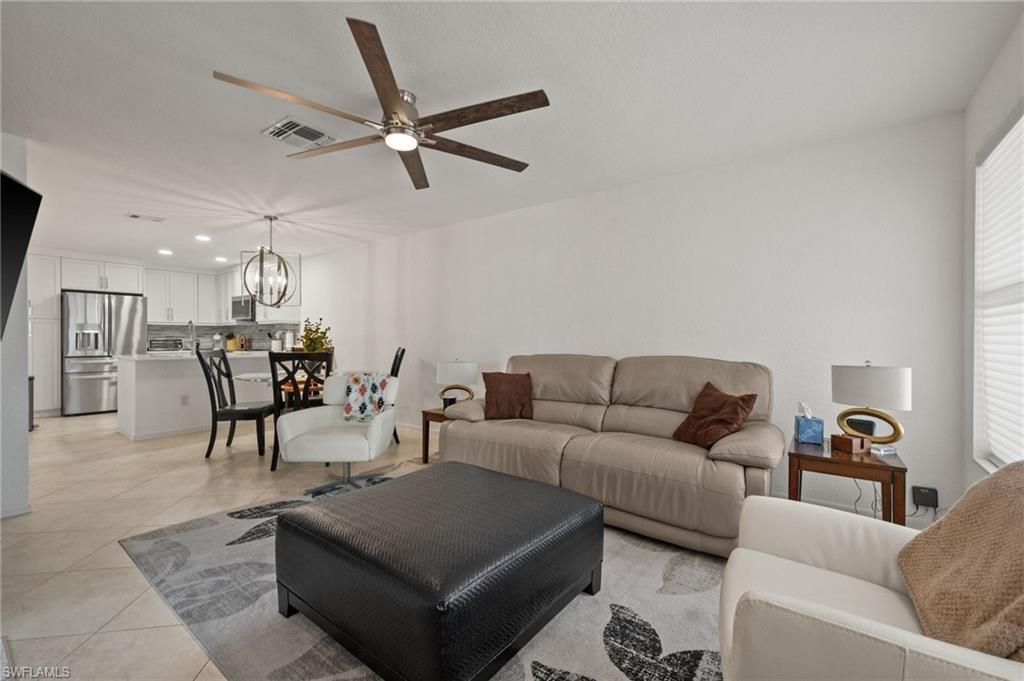 77 EMERALD WOODS DR I6, NAPLES, FL 34108 — photo 3