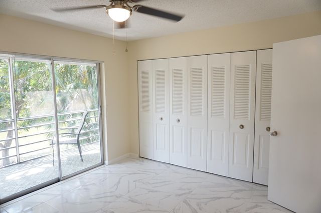 33 Windsor B, West Palm Beach, FL 33417