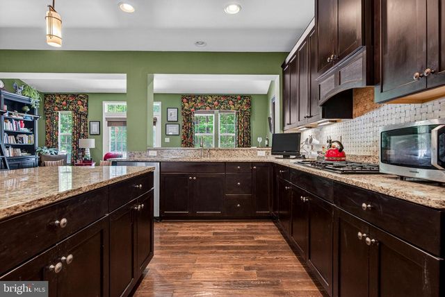 26 GRACE DR, Marlton, NJ 08053