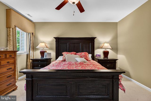 26 GRACE DR, Marlton, NJ 08053