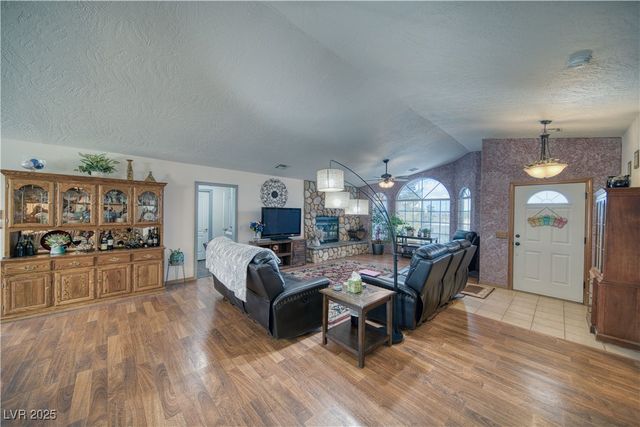 2910 Sunset Street, Pahrump, NV 89060