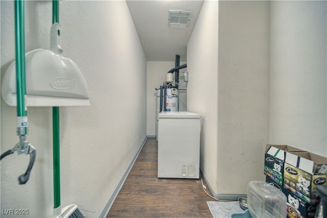 2910 Sunset Street, Pahrump, NV 89060