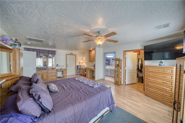 2910 Sunset Street, Pahrump, NV 89060