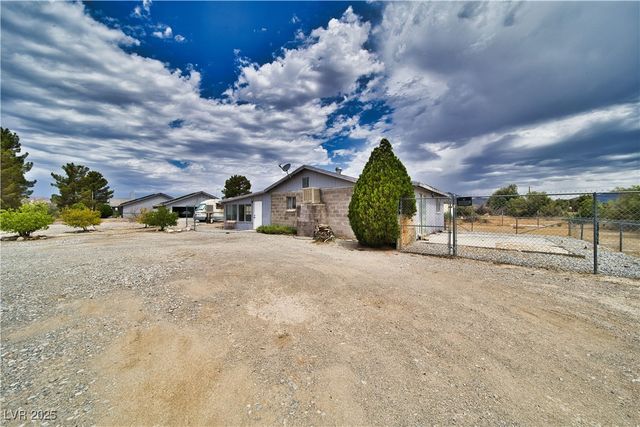 2910 Sunset Street, Pahrump, NV 89060