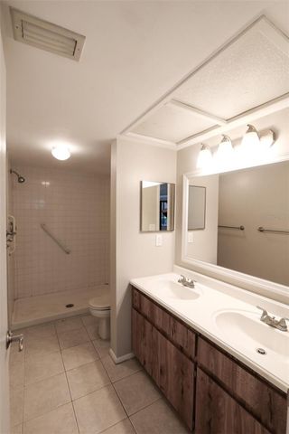 4957 PURITAN CIRCLE 403, Tampa, FL 33617