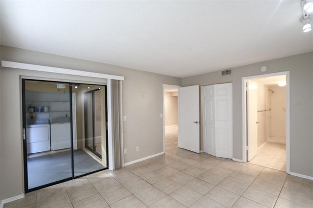 4957 PURITAN CIRCLE 403, Tampa, FL 33617