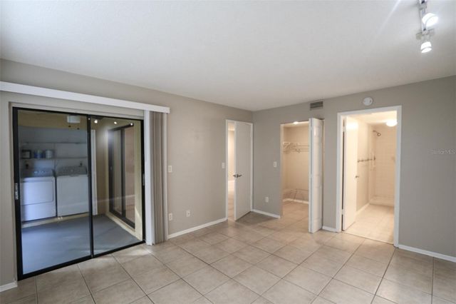 4957 PURITAN CIRCLE 403, Tampa, FL 33617