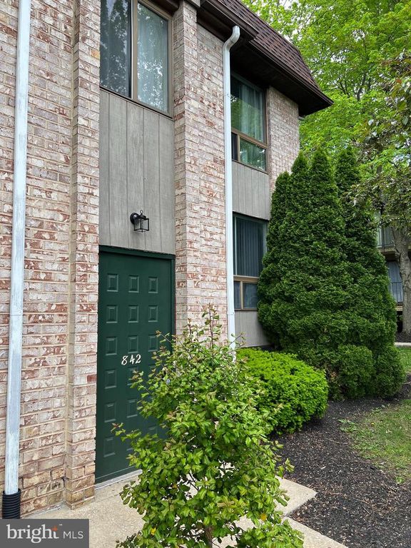 842-A PUTNAM BLVD #60A, Wallingford, PA 19086