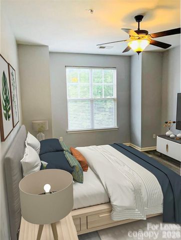 1600 Walnut View Drive, Charlotte, NC 28208