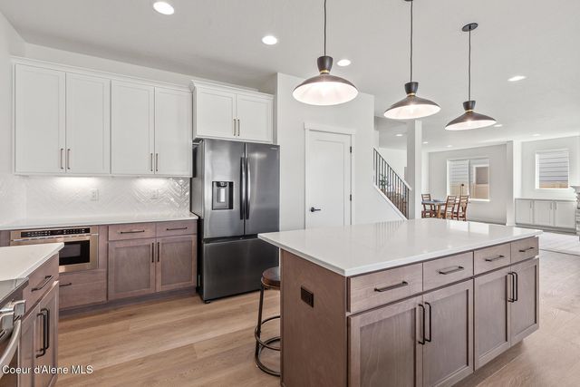2025 W Domaine Dr, Coeur D'alene, ID 83815