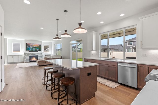 2025 W Domaine Dr, Coeur D'alene, ID 83815