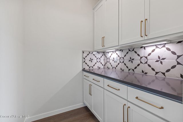 2025 W Domaine Dr, Coeur D'alene, ID 83815