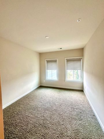 20674 DUXBURY TER, Ashburn, VA 20147