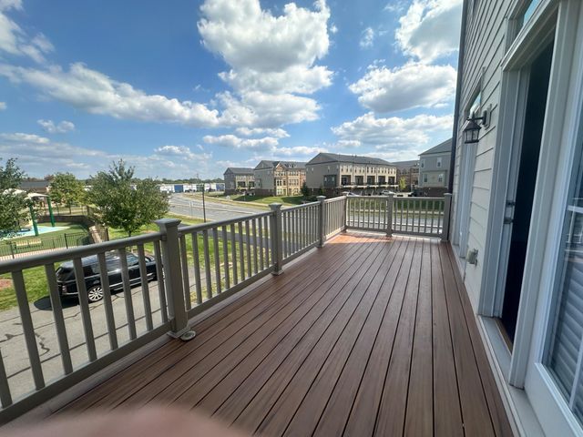 20674 DUXBURY TER, Ashburn, VA 20147