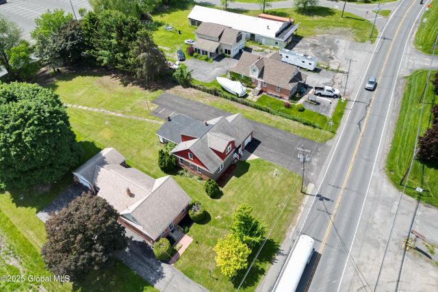 135 Freemans Bridge Road, Glenville, NY 12302