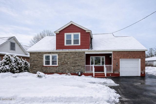 135 Freemans Bridge Road, Glenville, NY 12302