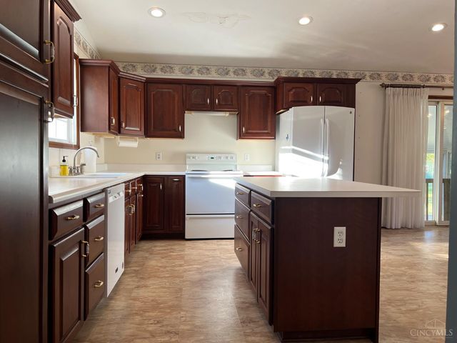 8843 Oak Drive, German Twp, OH 45327