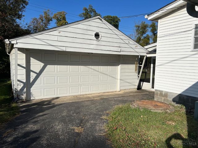 8843 Oak Drive, German Twp, OH 45327