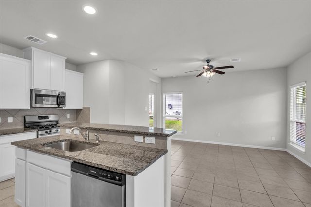 132 Camelot Place Court, Conroe, TX 77304