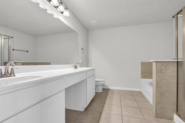 132 Camelot Place Court, Conroe, TX 77304