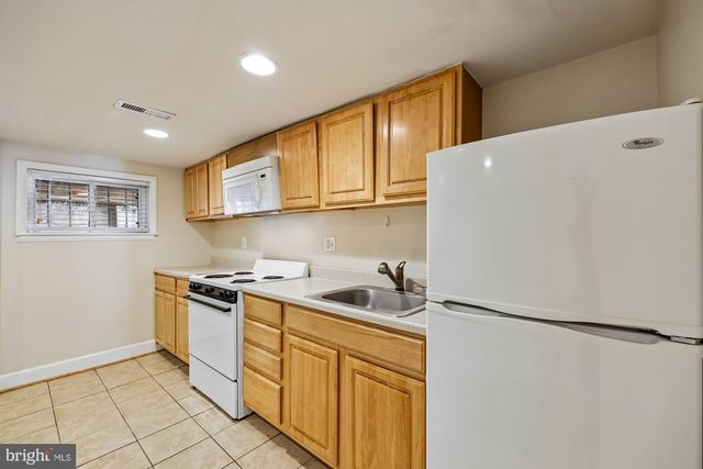 441 DELAFIELD PL NW, Washington, DC 20011