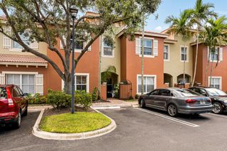 180 Lake Monterey Circle, Boynton Beach, FL 33426