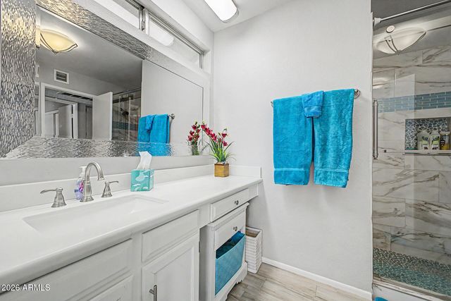 4810 E KOSO Court, Phoenix, AZ 85044