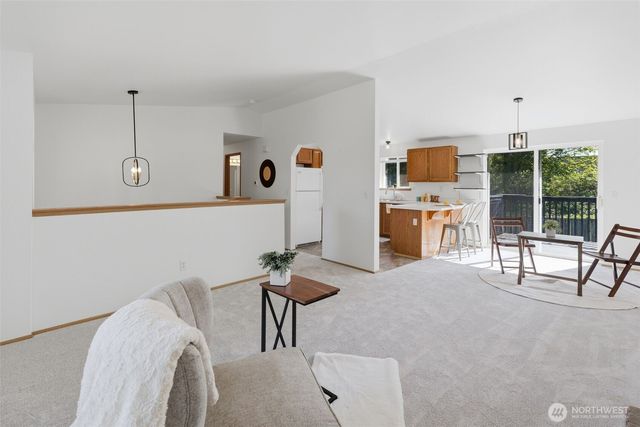 9702 159th Street Ct E, Puyallup, WA 98375