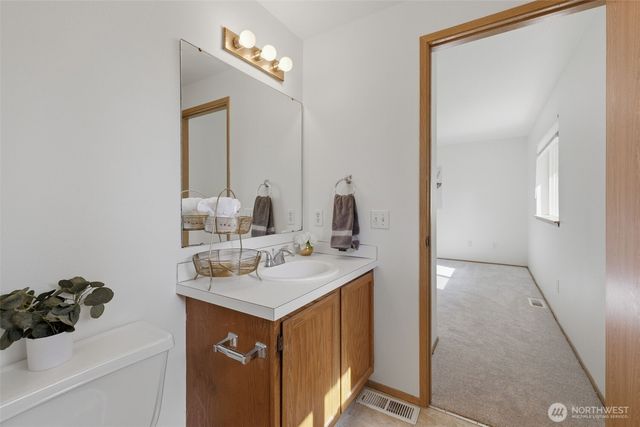 9702 159th Street Ct E, Puyallup, WA 98375