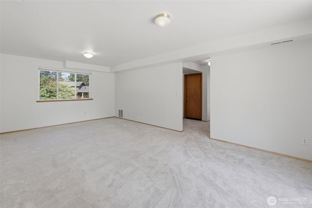 9702 159th Street Ct E, Puyallup, WA 98375