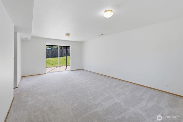 9702 159th Street Ct E, Puyallup, WA 98375