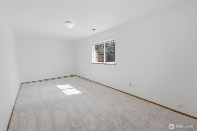 9702 159th Street Ct E, Puyallup, WA 98375