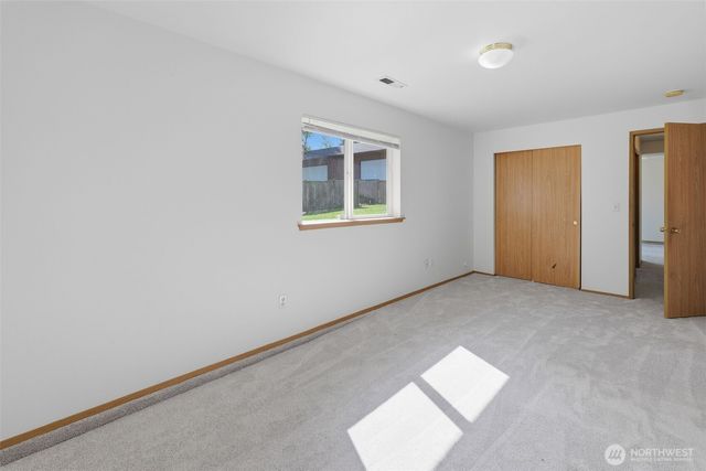 9702 159th Street Ct E, Puyallup, WA 98375