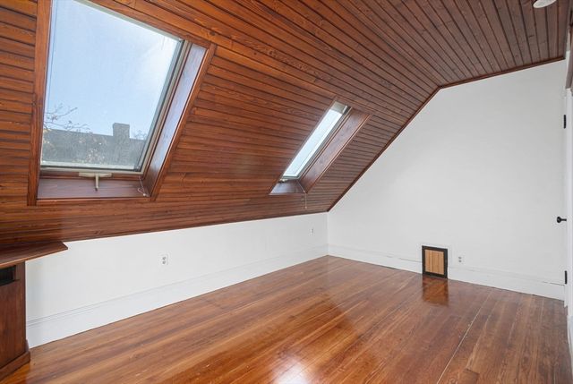 10-12 Castlerock 2, Boston, MA 02125