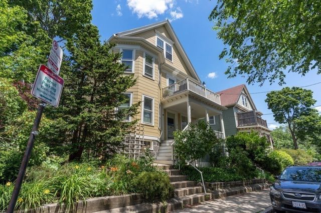 10-12 Castlerock 2, Boston, MA 02125