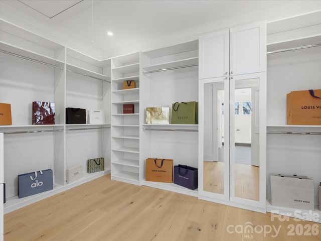 205 Sylvania Avenue, Charlotte, NC 28206