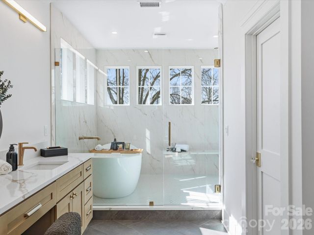 205 Sylvania Avenue, Charlotte, NC 28206