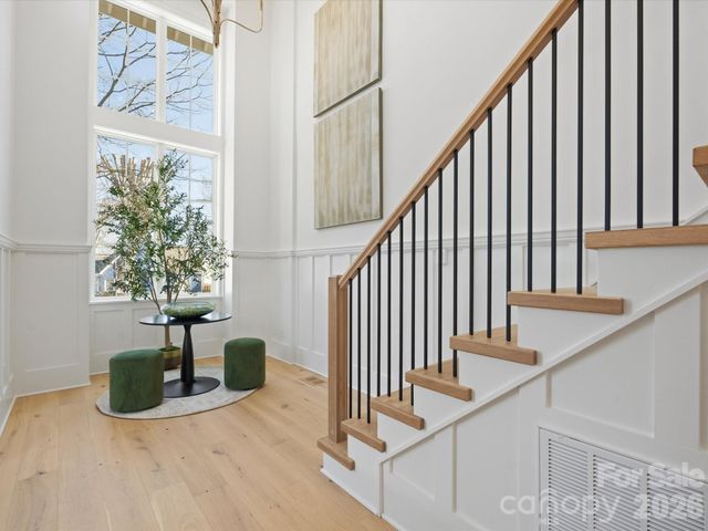 205 Sylvania Avenue, Charlotte, NC 28206