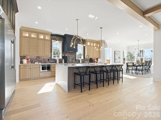 205 Sylvania Avenue, Charlotte, NC 28206