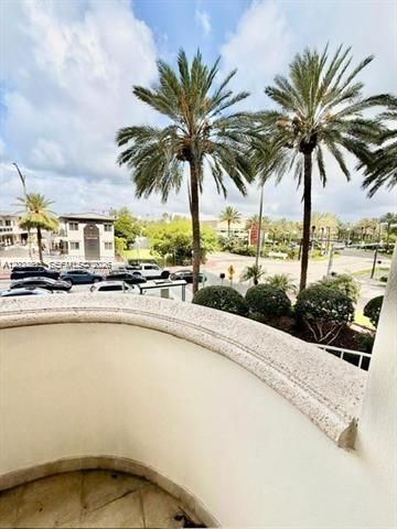9595 Collins Ave N2-G, Surfside, FL 33154