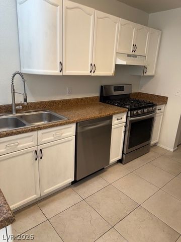 7736 Amato Avenue, Las Vegas, NV 89128