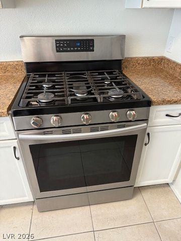 7736 Amato Avenue, Las Vegas, NV 89128